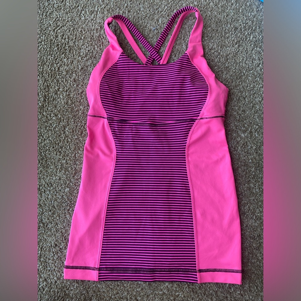 Lululemon athletic tank